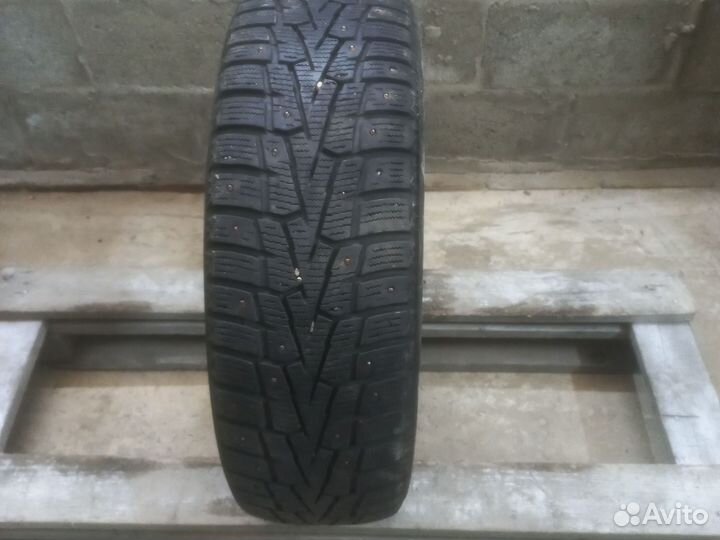 Roadstone Winguard 205/60 R16