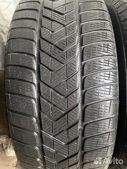 Pirelli Scorpion Winter 255/45 R20