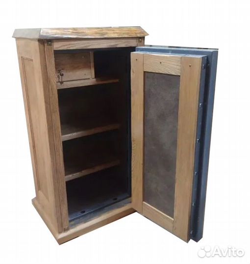 Сейф в дереве для ценностей 