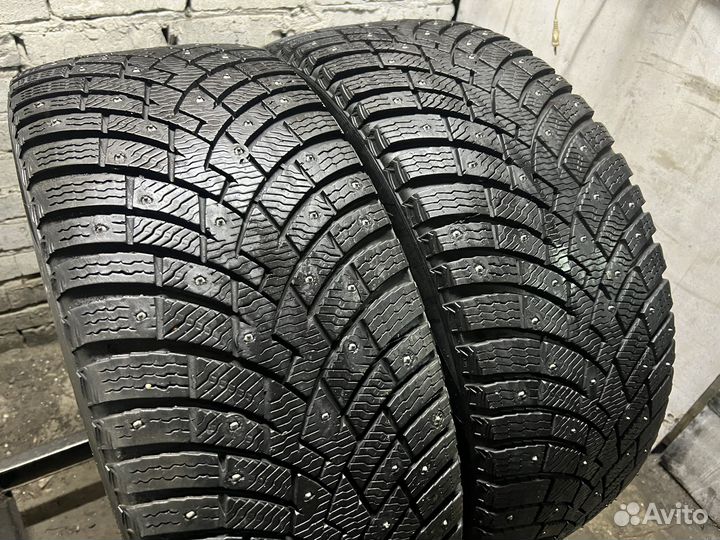 Pirelli Scorpion Ice Zero 2 275/45 R21