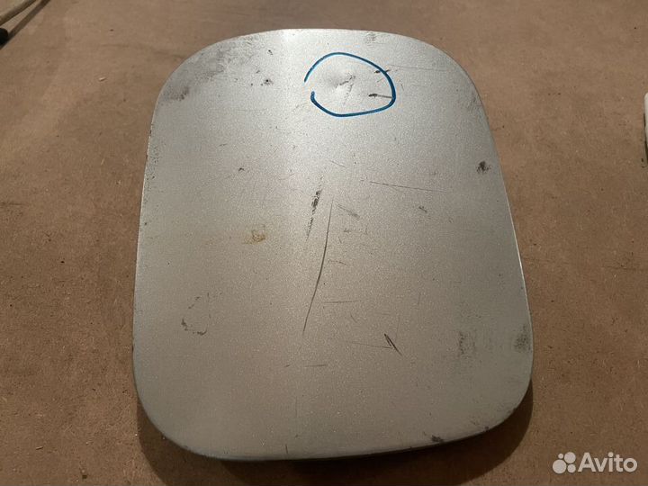 Лючок бензобака Toyota Corolla E12 120 седан