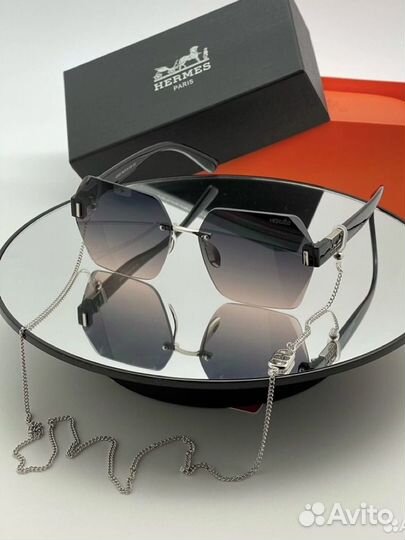 Солнцезащитные очки hermes