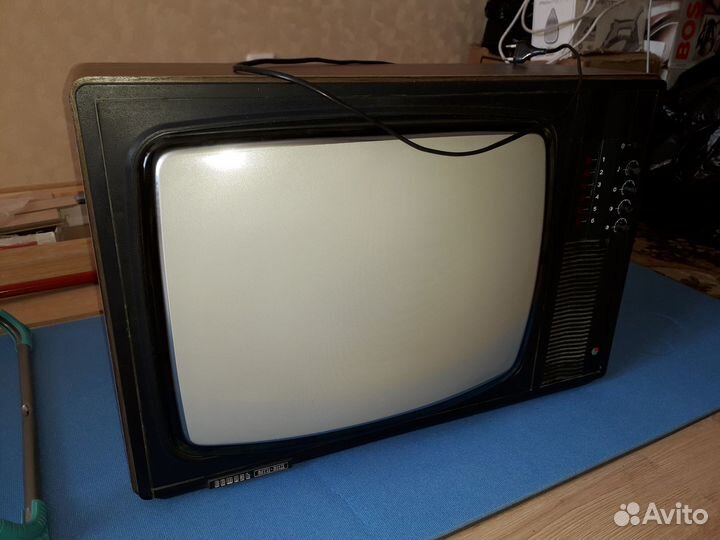 Телевизор Витязь модель 51тц-311Д (3 усцт-51-16)