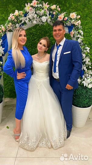 Ведущая,гармонь,ди-джей