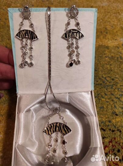 Серьги +колье новое