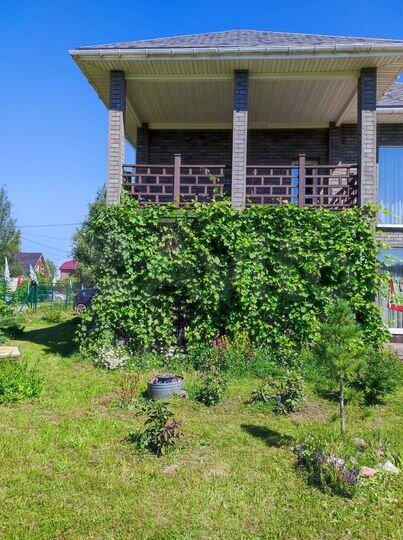 Дом 226 м² на участке 20 сот.