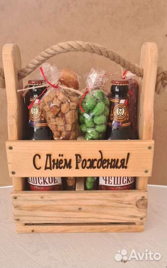 Ящик деревянный подарочный