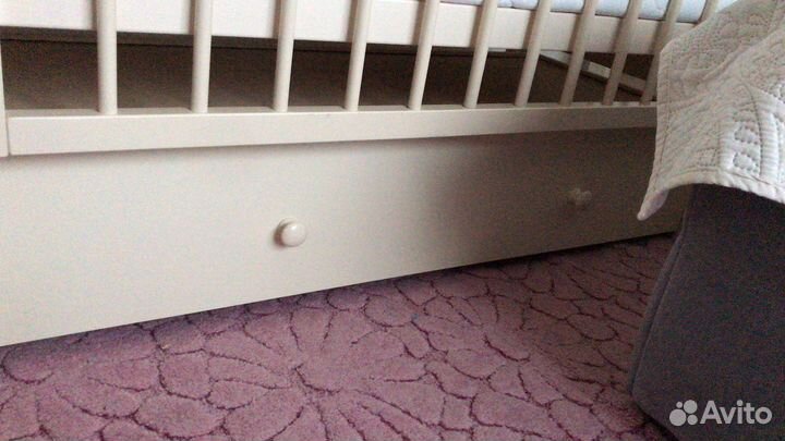 Детская кроватка