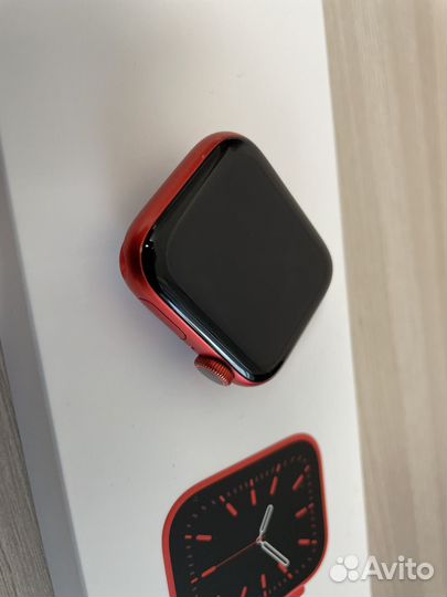 Apple watch series 6 40mm Red