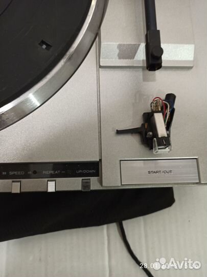 Проигрыватель винила hitachi HT - 66S автомат