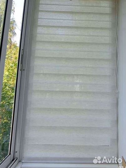 Жалюзи рулонные шторы день ночь