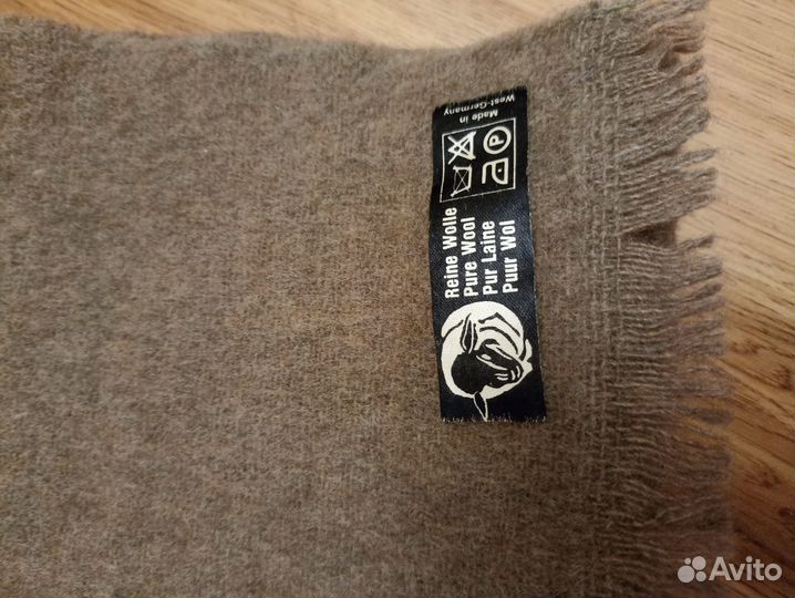 Шарф.Восточная Германия