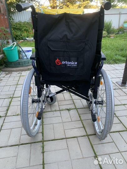 Кресло-коляска для инвалидов