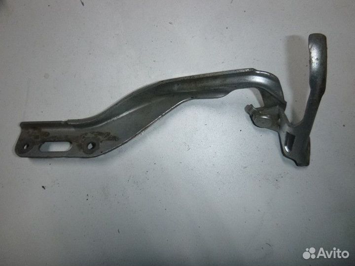 Петля капота левая honda civic 4D 2006