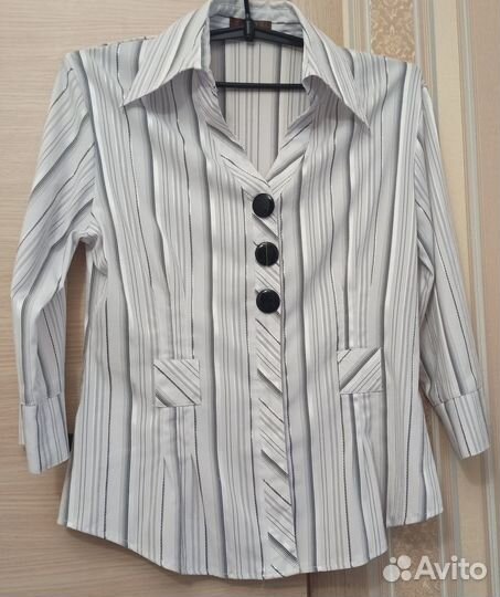 Продам блузку
