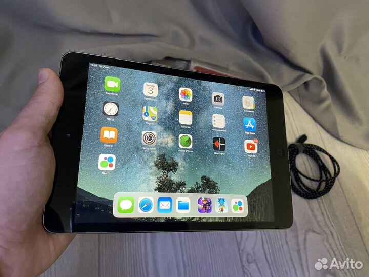 iPad mini 2 16 gb Идеал +Sim и Smart Cover