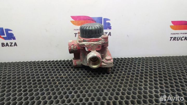 Клапан ускорительный