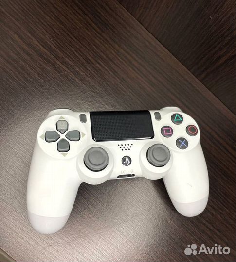Геймпад Белый