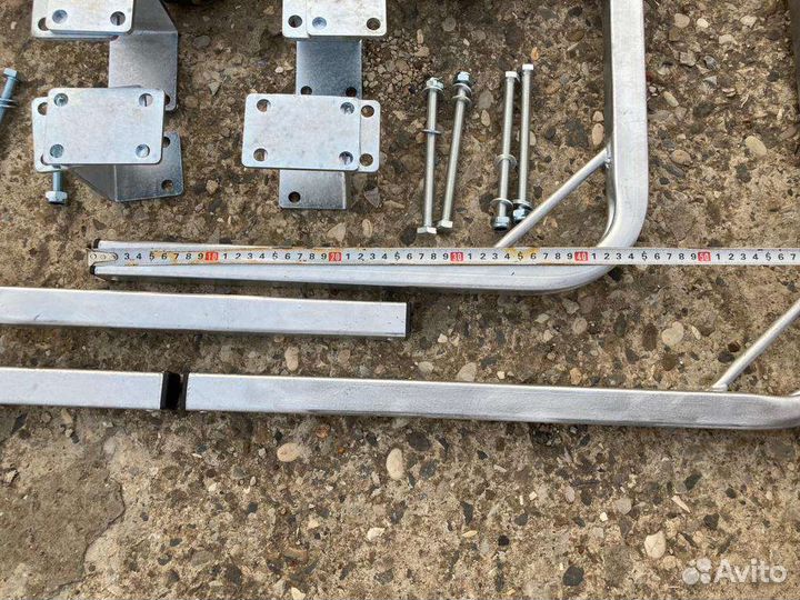 Направляющие ворота для лодочного прицепа