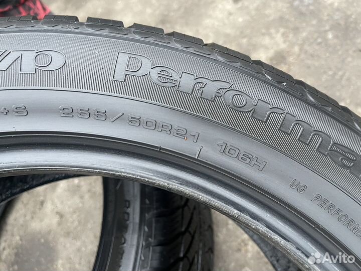 Goodyear UltraGrip Performance 2 255/50 R21 106H
