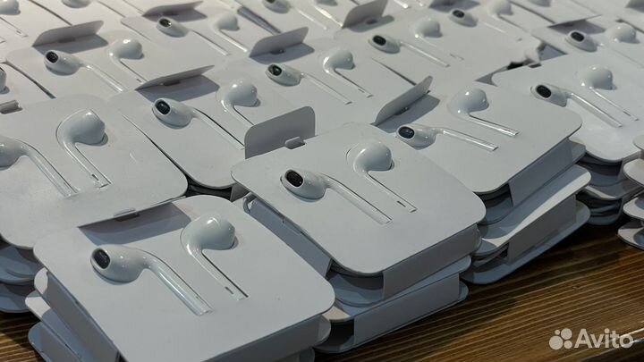 EarPods Lightning / 3.5mm - новые