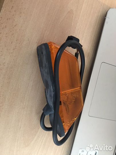 Поворотник правый левый Мерседес Спринтер А0018204