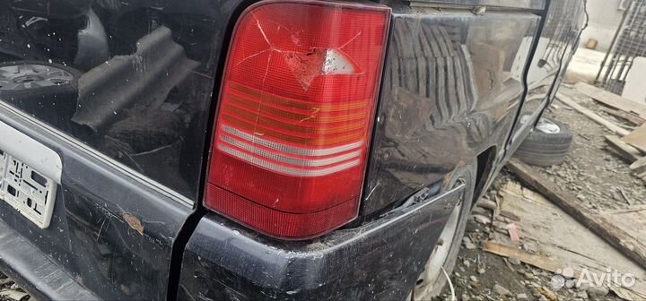 Фонарь задний правый Mercedes-Benz Vito 638