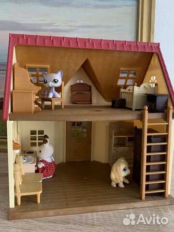 Игрушечный дом для Sylvanian Families и lps