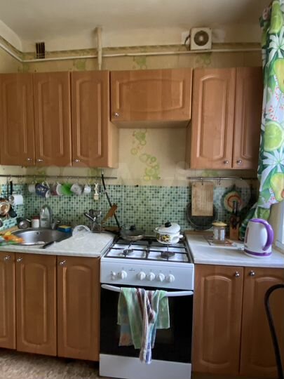 Комната 10,9 м² в 3-к., 1/3 эт.