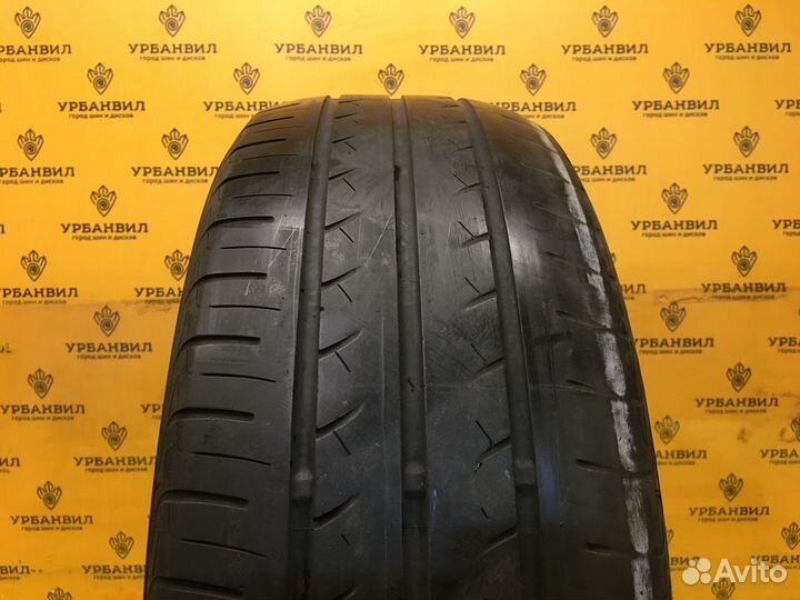 Yokohama BluEarth AE01 215/60 R16 99H