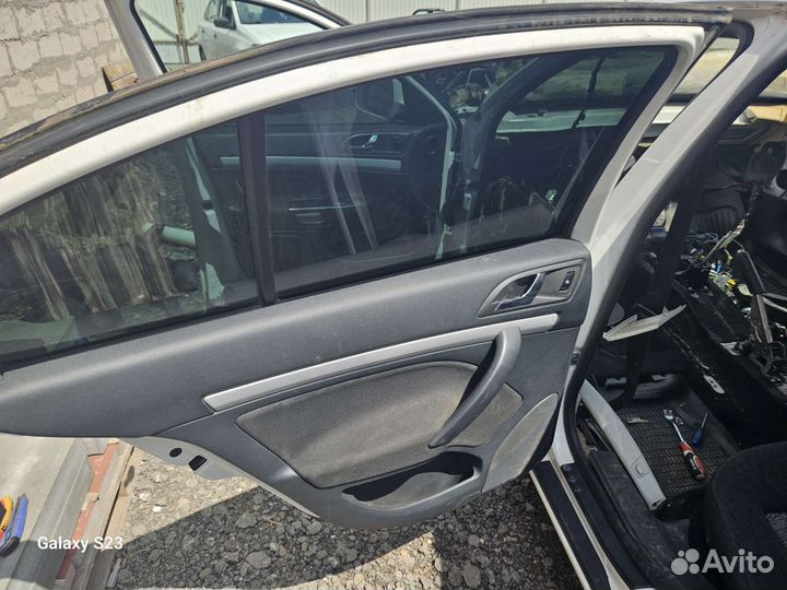 Дверь задняя левая Skoda Octavia A5 Рест