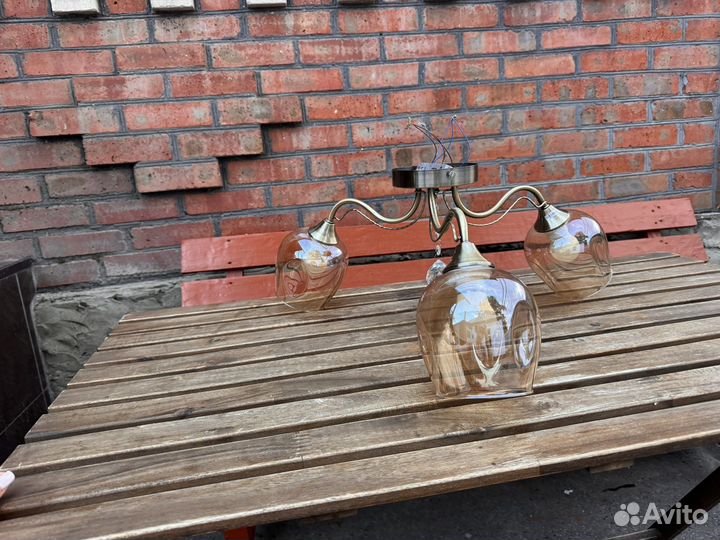Люстра потолочная бу