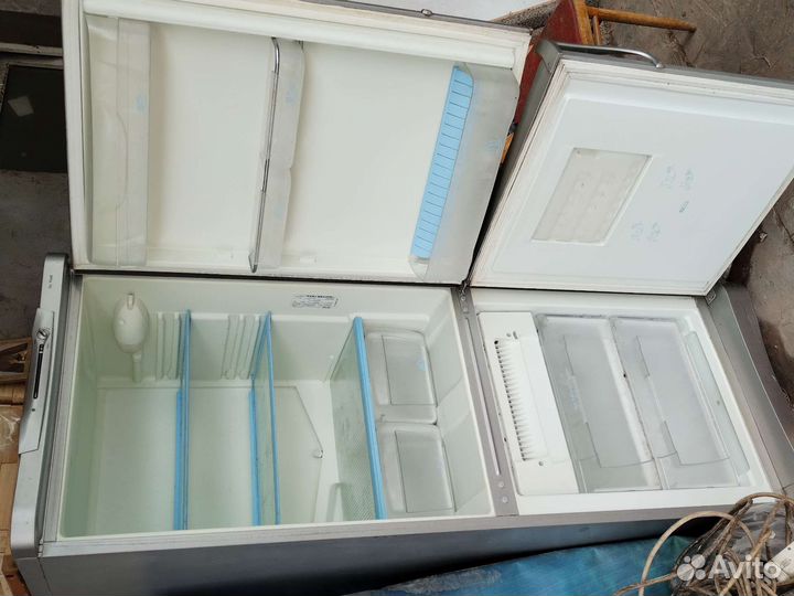 Холодильник Indesit рабочий