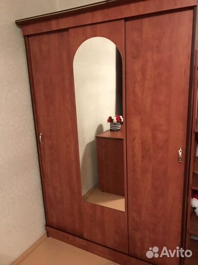 Спальный гарнитур бу