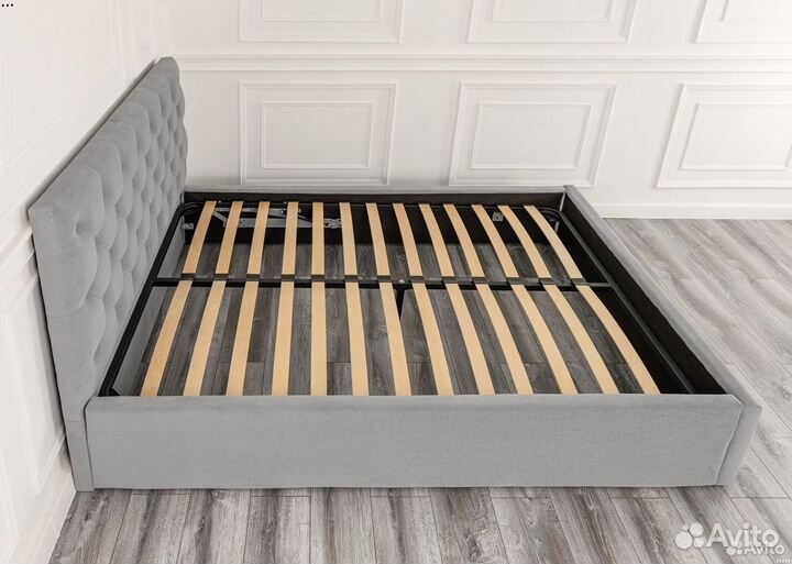 Кровать 140х200 серый велюр Барокко