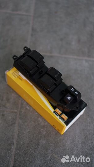 Блок управления стеклоподъемниками Byd F3