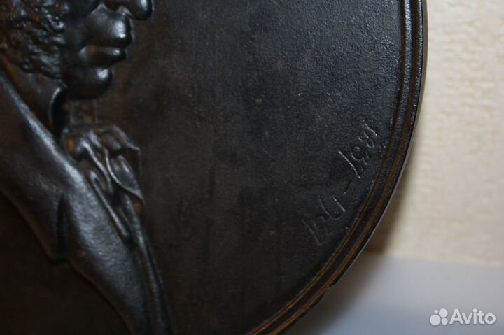 Плакетка чугун 