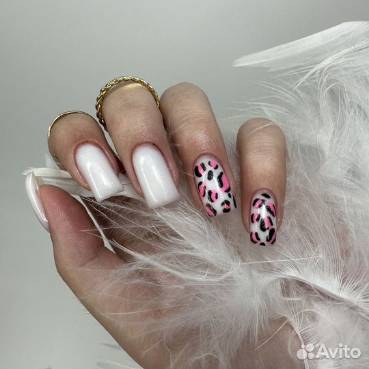 Маникюр, покрытие на свои и наращивание