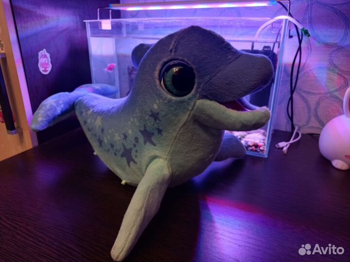 Интерактивный дельфин Долли