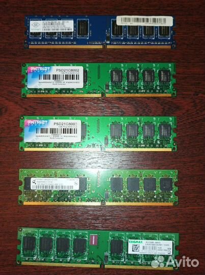 Оперативная память 1GB DDR2