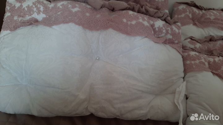 Бортики в кроватку