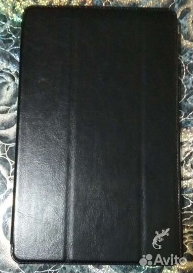 Чехол на планшет