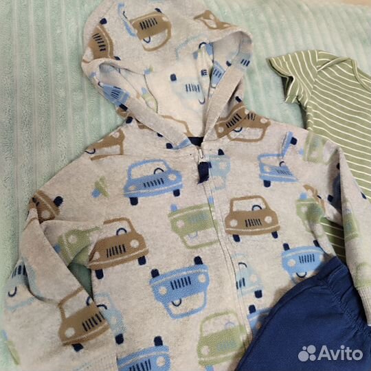 Carters костюм + боди для мальчика 12 мес
