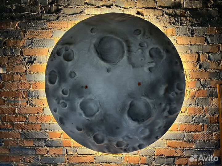 Луна декорация