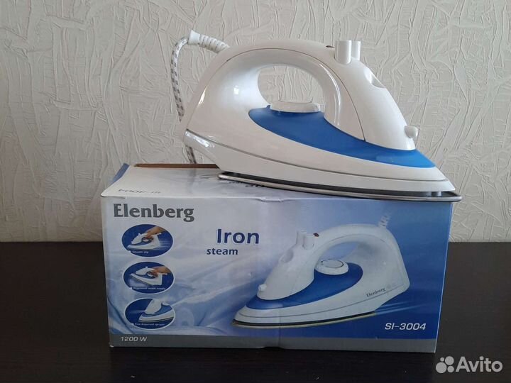 Утюг с пароувлажнителем