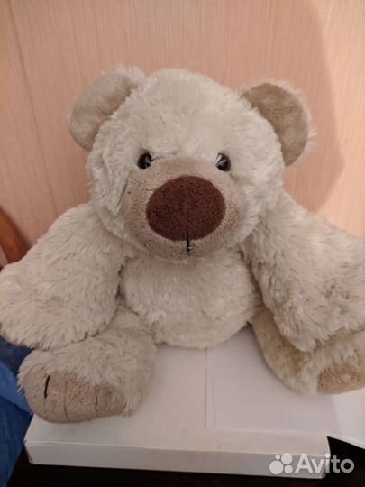 Плюшевый медведь