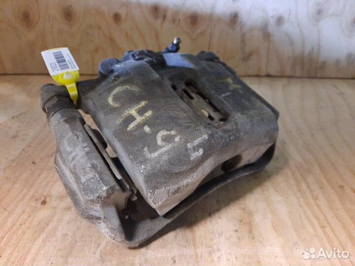 Суппорт передний левый Honda Accord CH9 H23A 1999