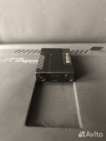 Зажигалка S.T. Dupont