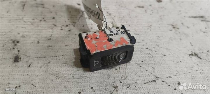 Кнопка регулировки звука mersedesbenz W124