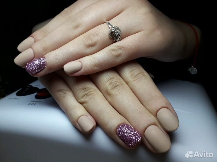 Маникюр и покрытие шеллаком